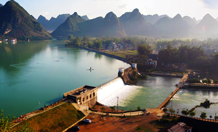 龙潭湿地公园